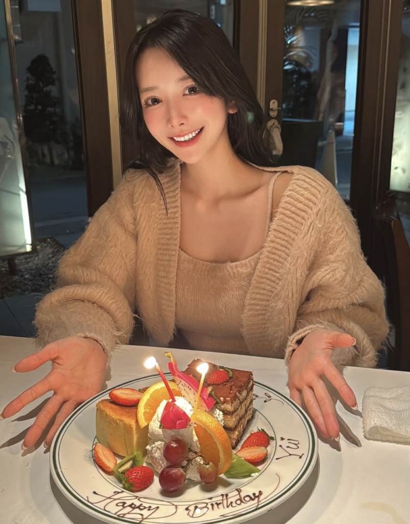 ゆいぴすの大学はどこ？進学せずにキャバ嬢になったって本当？