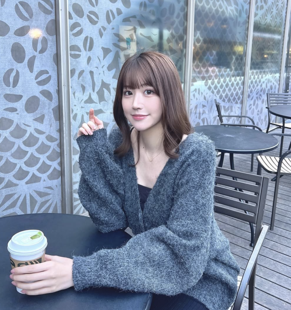 法政大学在学中にモデルデビューした経歴